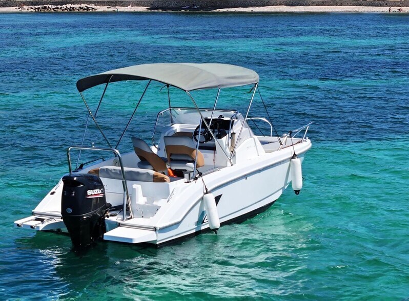 Retail in Alcúdia for sale - Aerial - Image 3 of 7