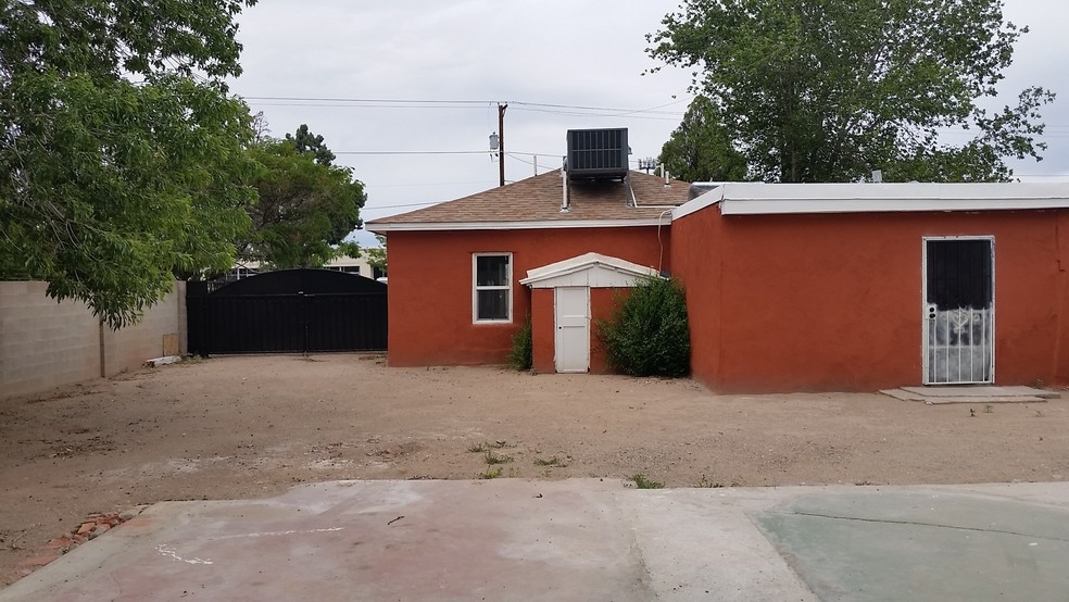 1444 Bridge Blvd SW, Albuquerque, NM for sale - Primary Photo - Image 1 of 1