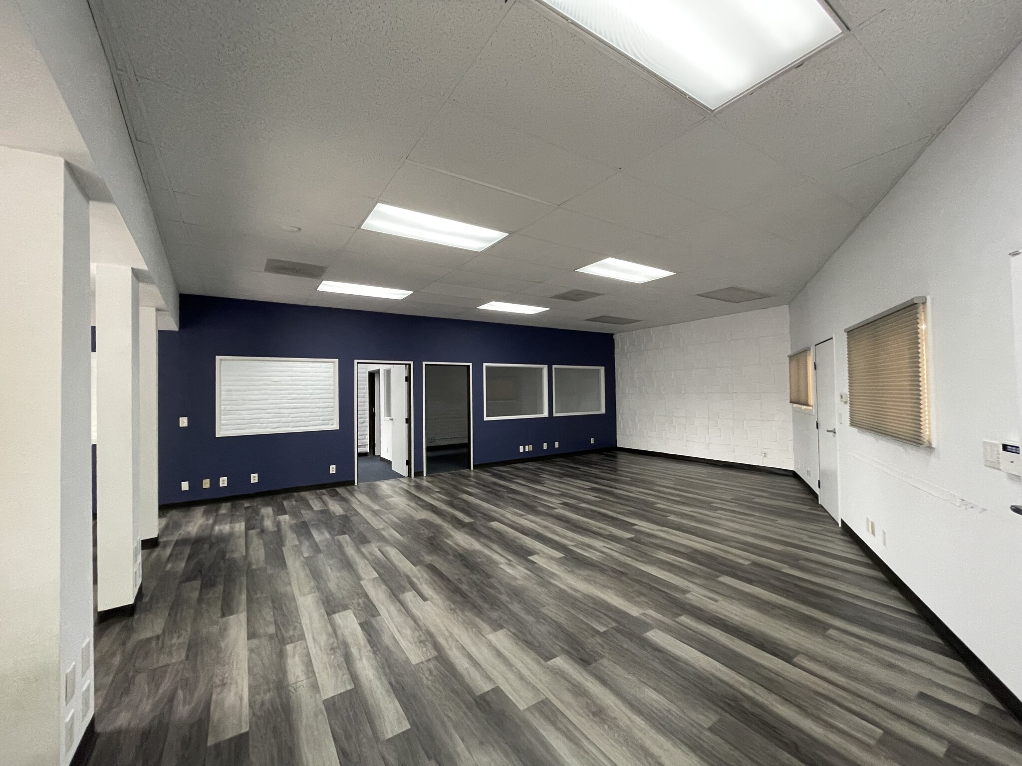 1556 1st St, Napa, CA for lease Interior Photo- Image 1 of 5