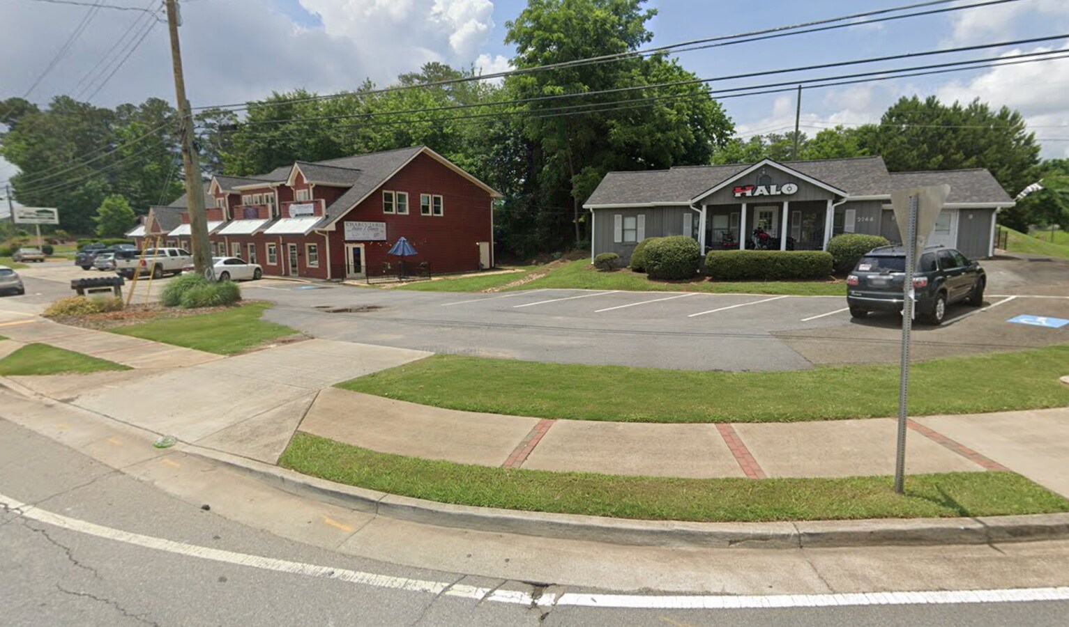 2766 Holly Springs Pky, Holly Springs, GA 30115