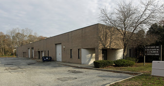 565 Acorn St, Deer Park NY - Warehouse