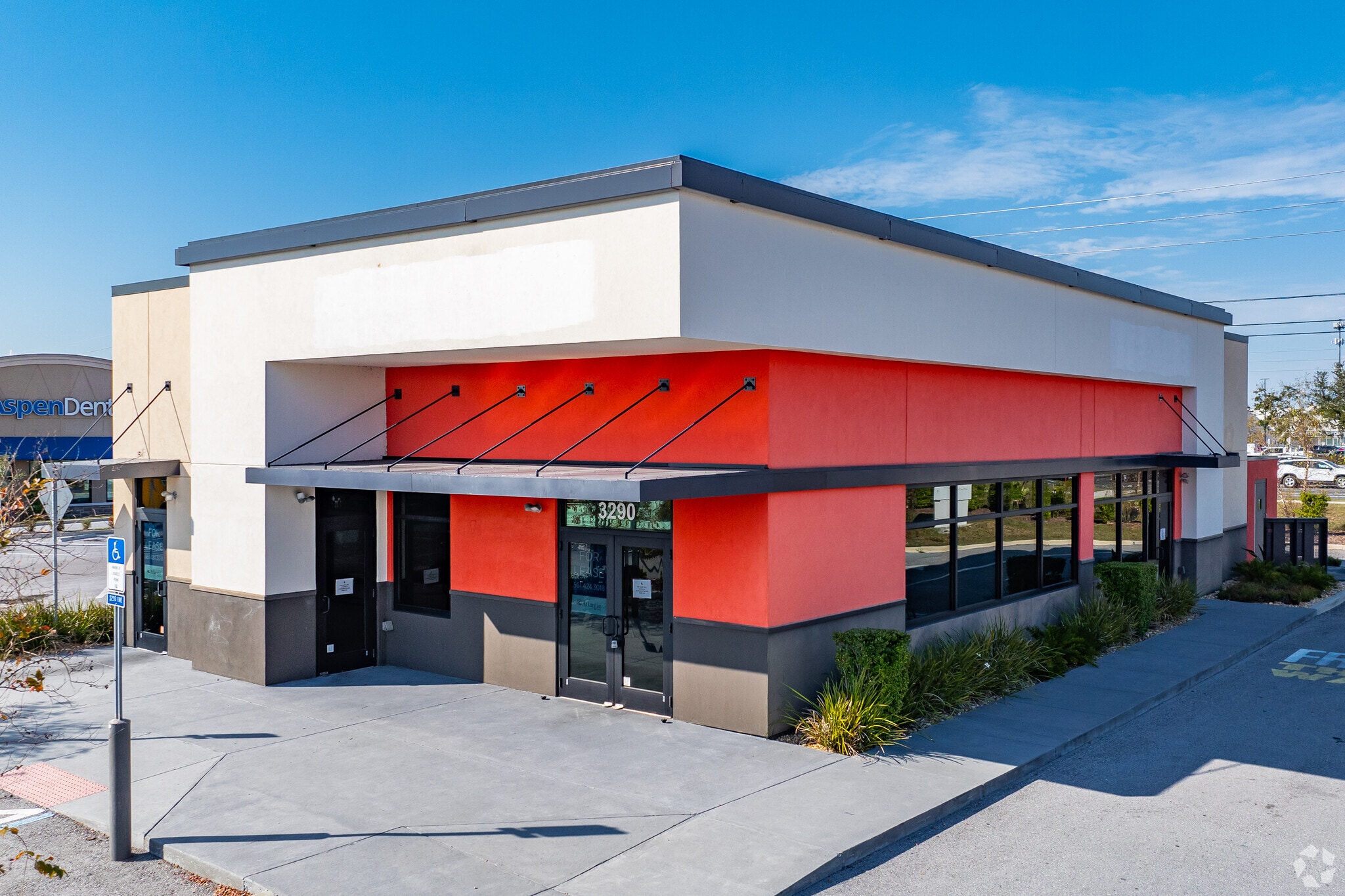 3290 Word Way, New Port Richey, FL for lease Building Photo- Image 1 of 6