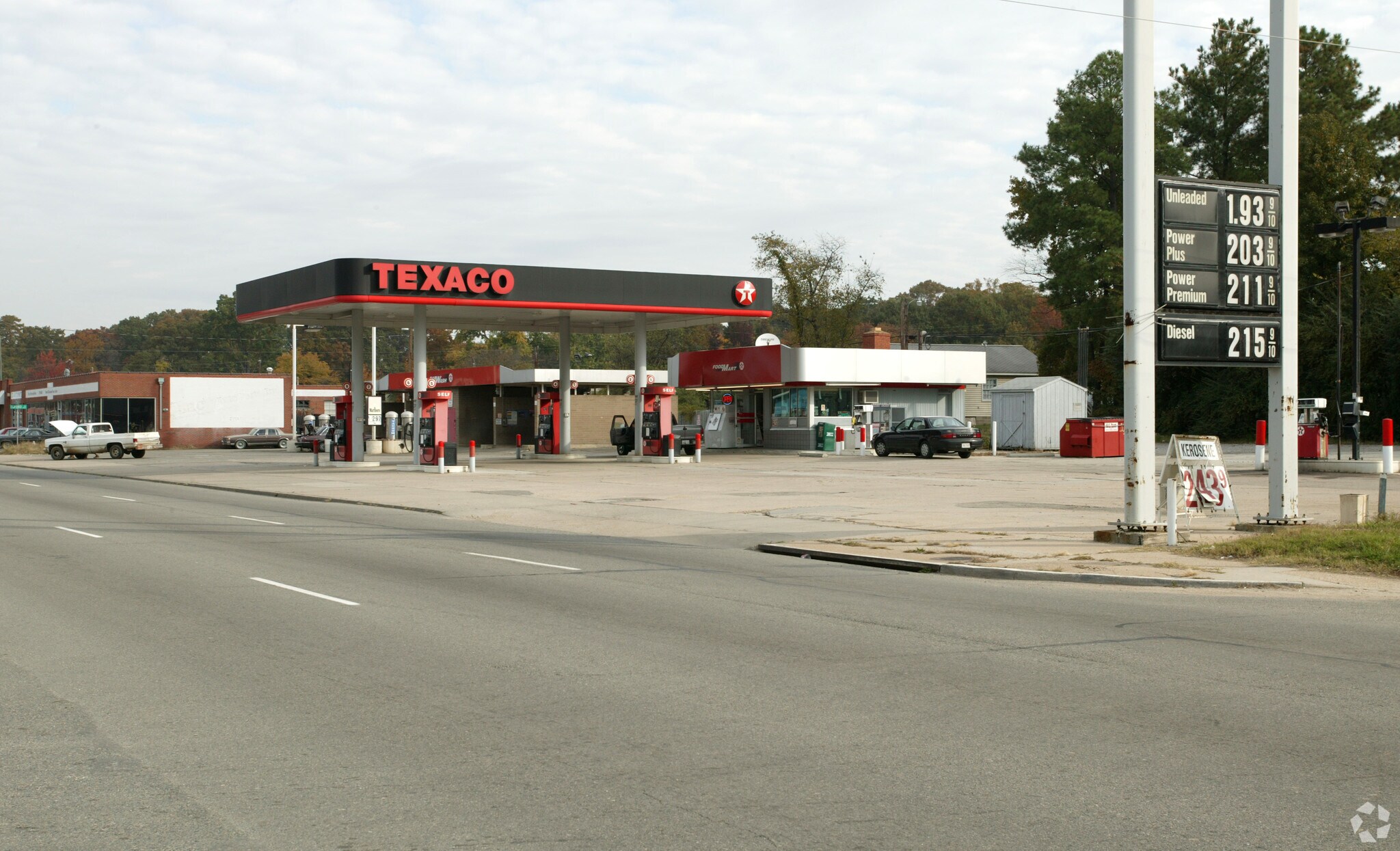 4307 Jefferson Davis Hwy, Richmond, VA 23234