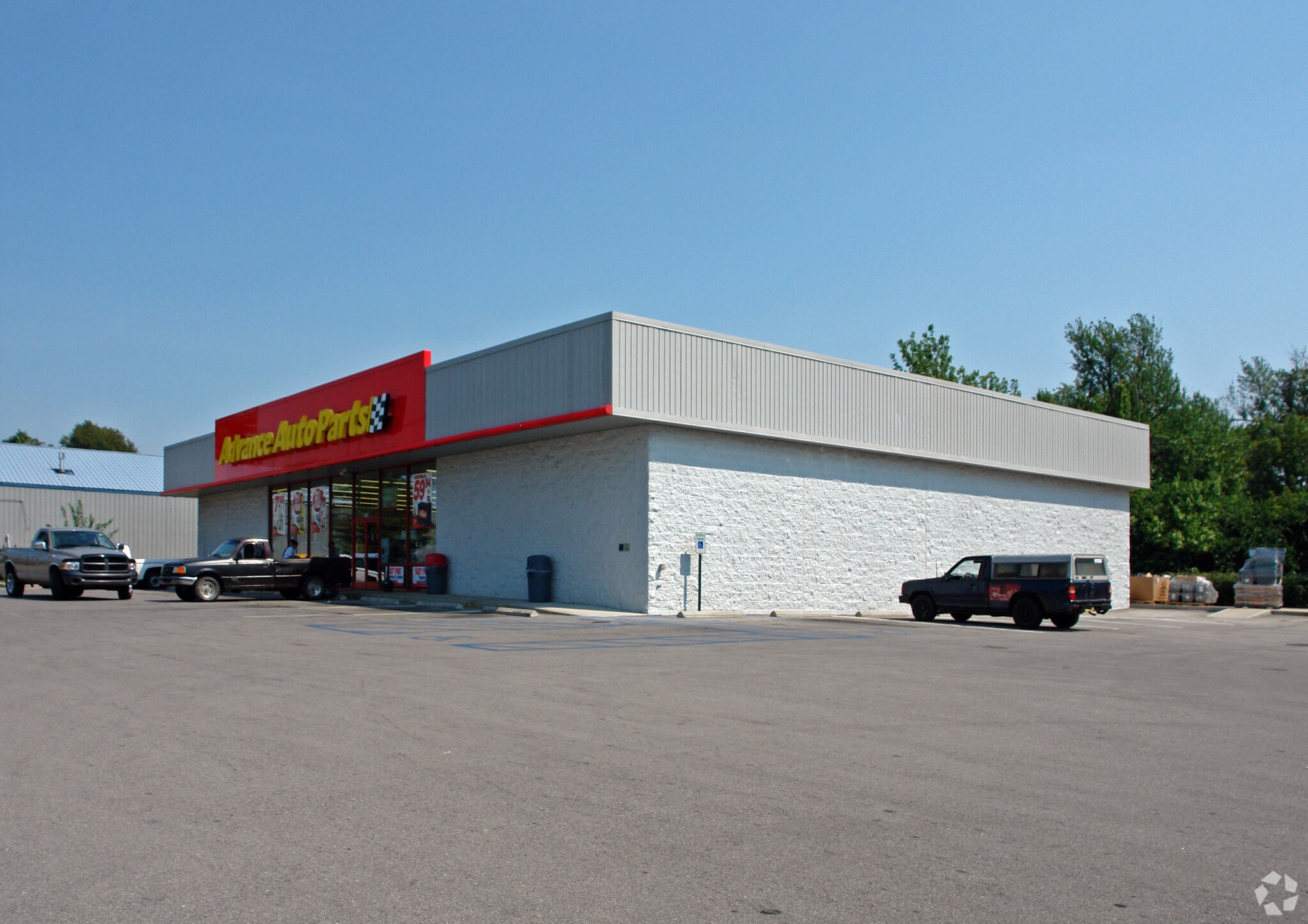 1210 Winchester Rd, Lexington, KY for sale Primary Photo- Image 1 of 1