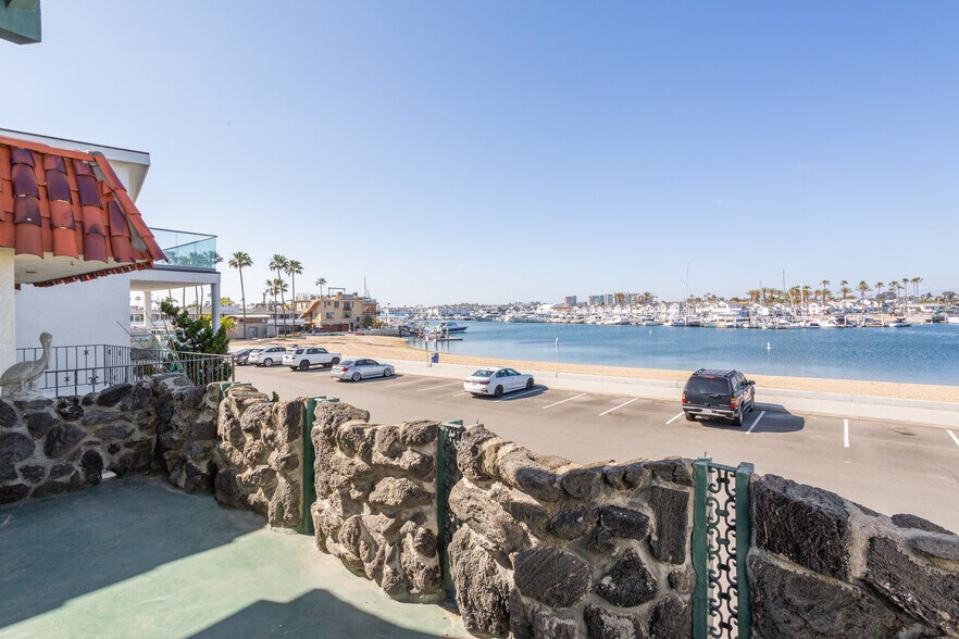 1809 W Bay Ave, Newport Beach, CA 92663 Multifamily for Sale