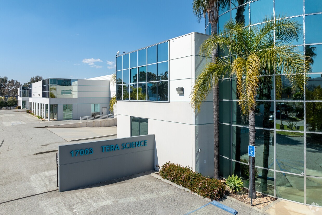 17003-17005 Evergreen Pl, City Of Industry, CA for lease Building Photo- Image 1 of 1