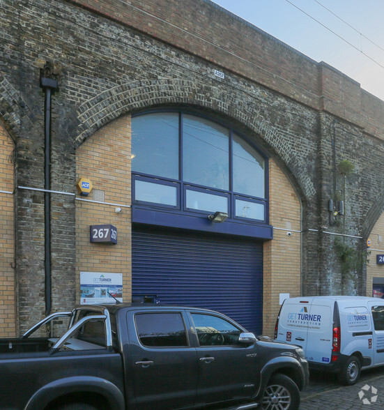 Poyser St, London for lease - Building Photo - Image 2 of 3