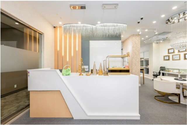 179 Davie St, Vancouver, BC V6Z 2Y1 - Unit 220 -  - Interior Photo - Image 1 of 13