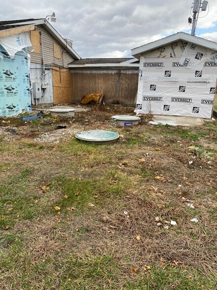 201 W Saginaw Rd, Sanford, MI for sale - Building Photo - Image 3 of 58