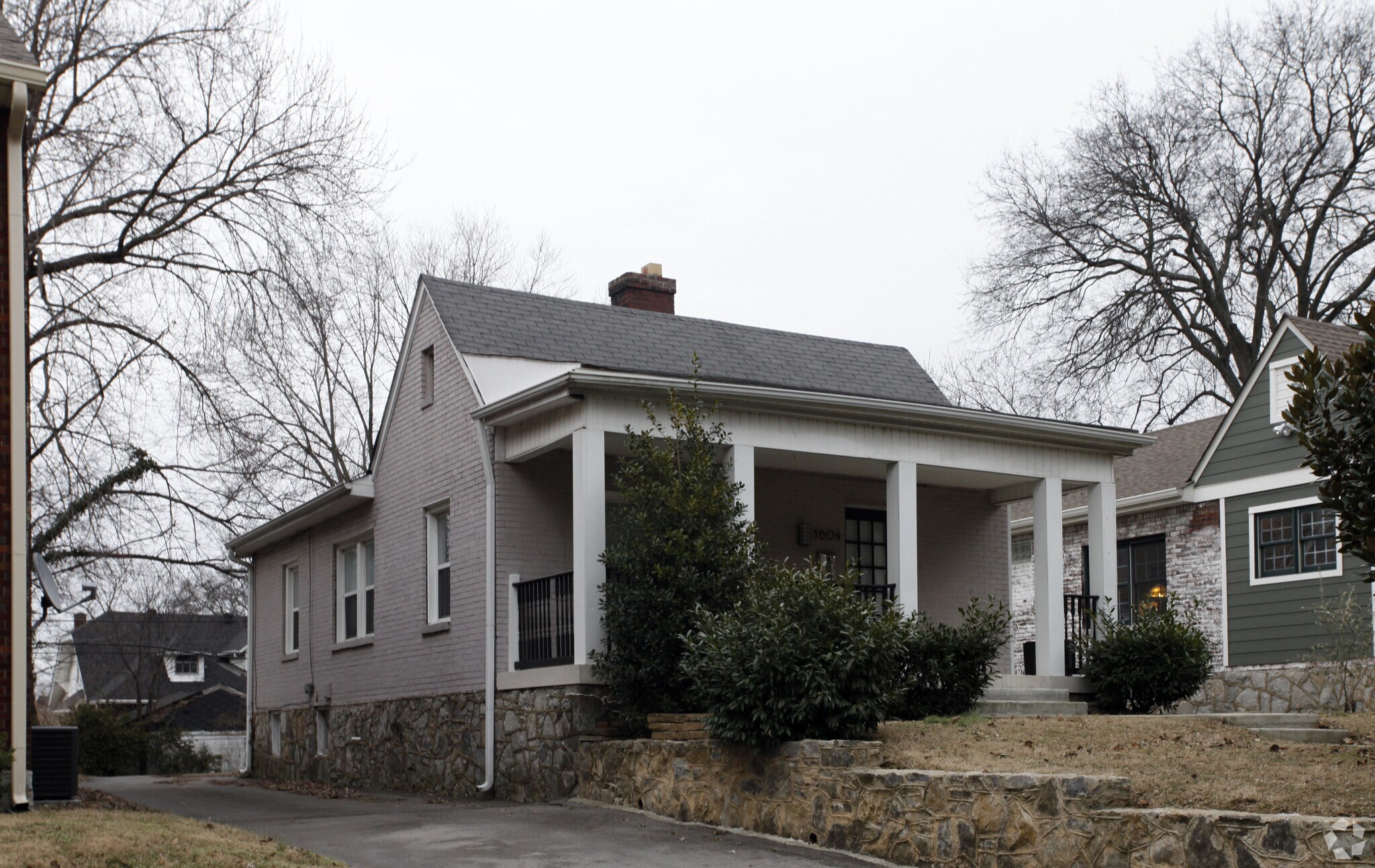 1604 16th Ave S, Nashville, TN for lease Primary Photo- Image 1 of 5