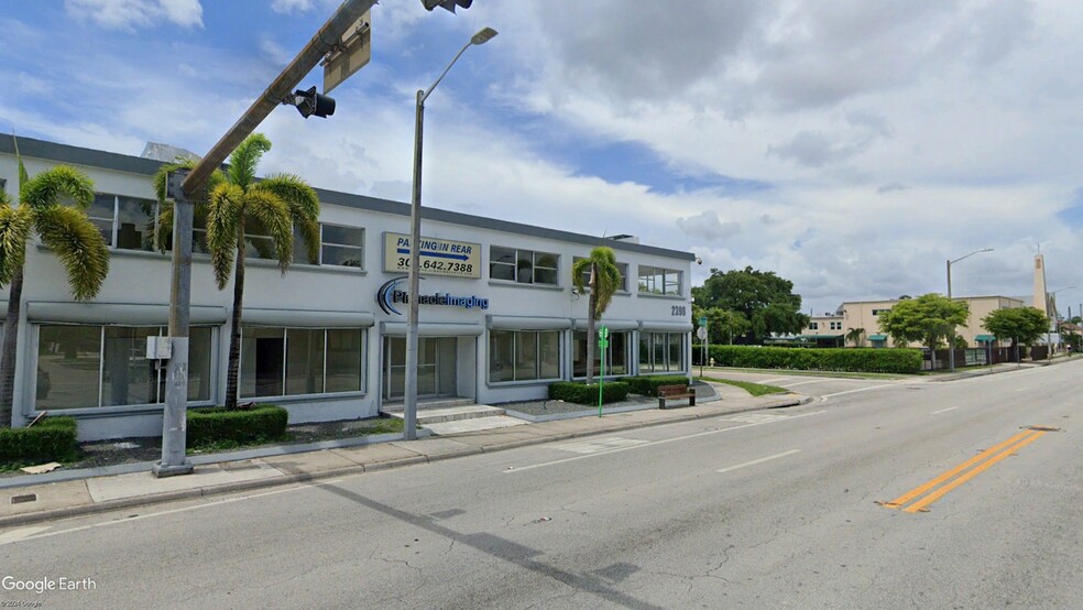 2390 NW 7th St, Miami, FL for sale - Building Photo - Image 3 of 29