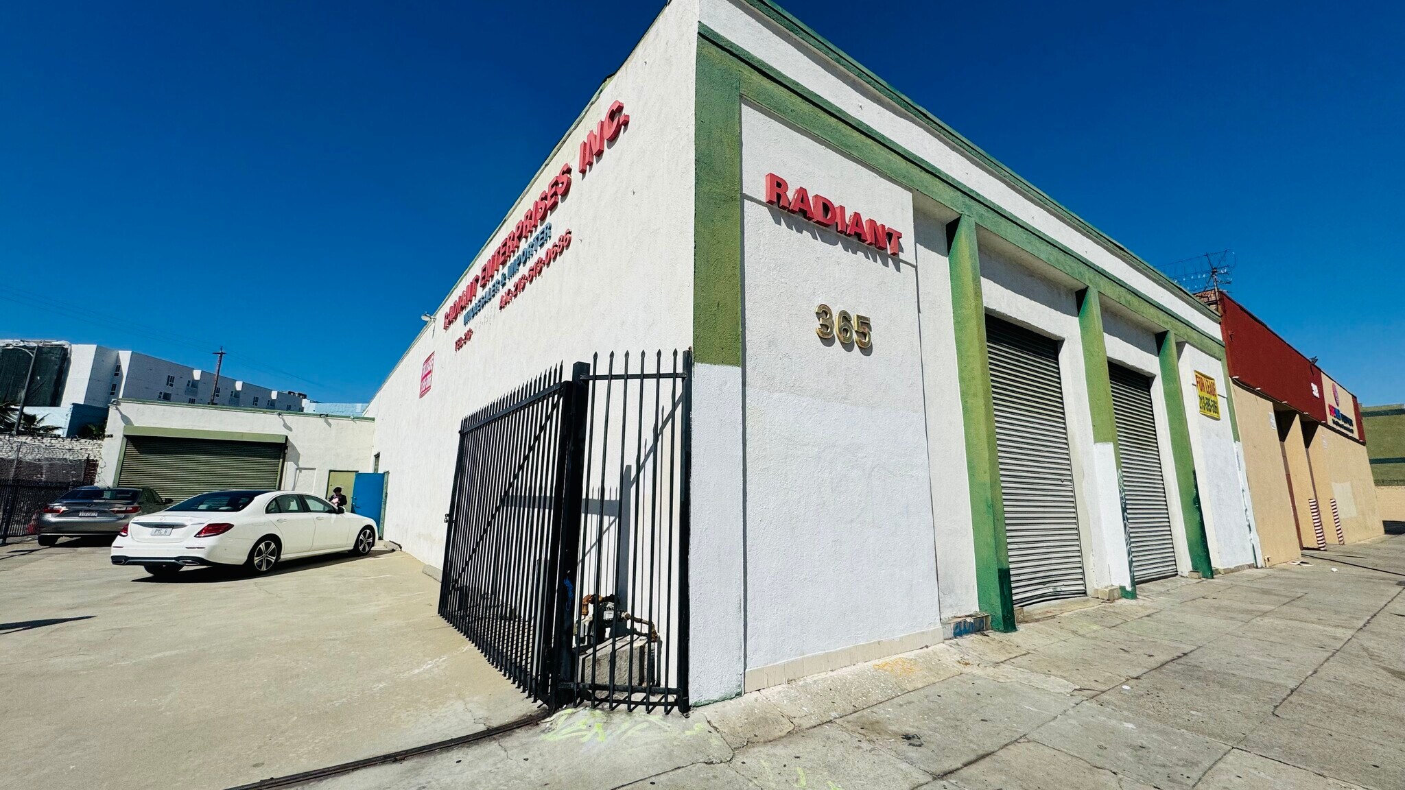 365-369 S Central Ave, Los Angeles, CA for lease Building Photo- Image 1 of 12