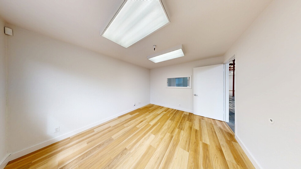 70 Glenn Way, San Carlos, CA for lease - Matterport 3D Scan - Image 3 of 26