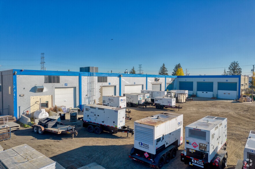 3603-3639 8 St SE, Calgary, AB for lease - Building Photo - Image 3 of 7