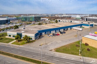 4575 Boul Poirier, Montréal, QC - AERIAL map view