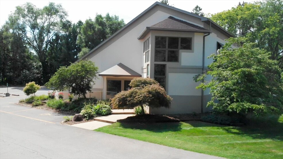 6071 Old Middle Ridge Rd, Lorain, OH for sale - Commercial Listing Video - Image 2 of 44