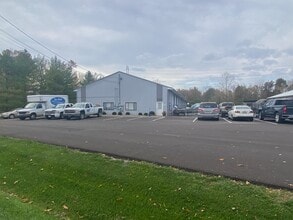 8385 Park Dr, Maineville, OH for lease Interior Photo- Image 1 of 1