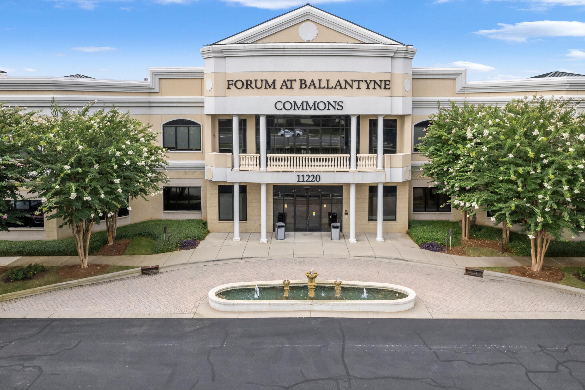 11220 Elm Ln, Charlotte, NC for lease Building Photo- Image 1 of 16