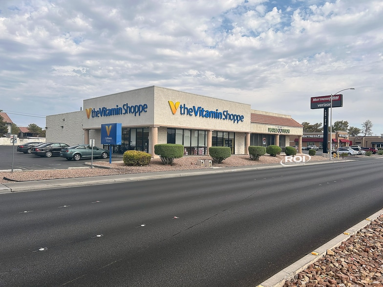 230 A Nellis Blvd, Las Vegas, NV for lease - Building Photo - Image 1 of 21