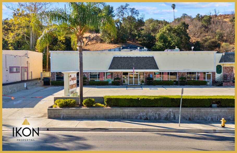 23661 Newhall Ave, Santa Clarita, CA for sale - Building Photo - Image 1 of 12