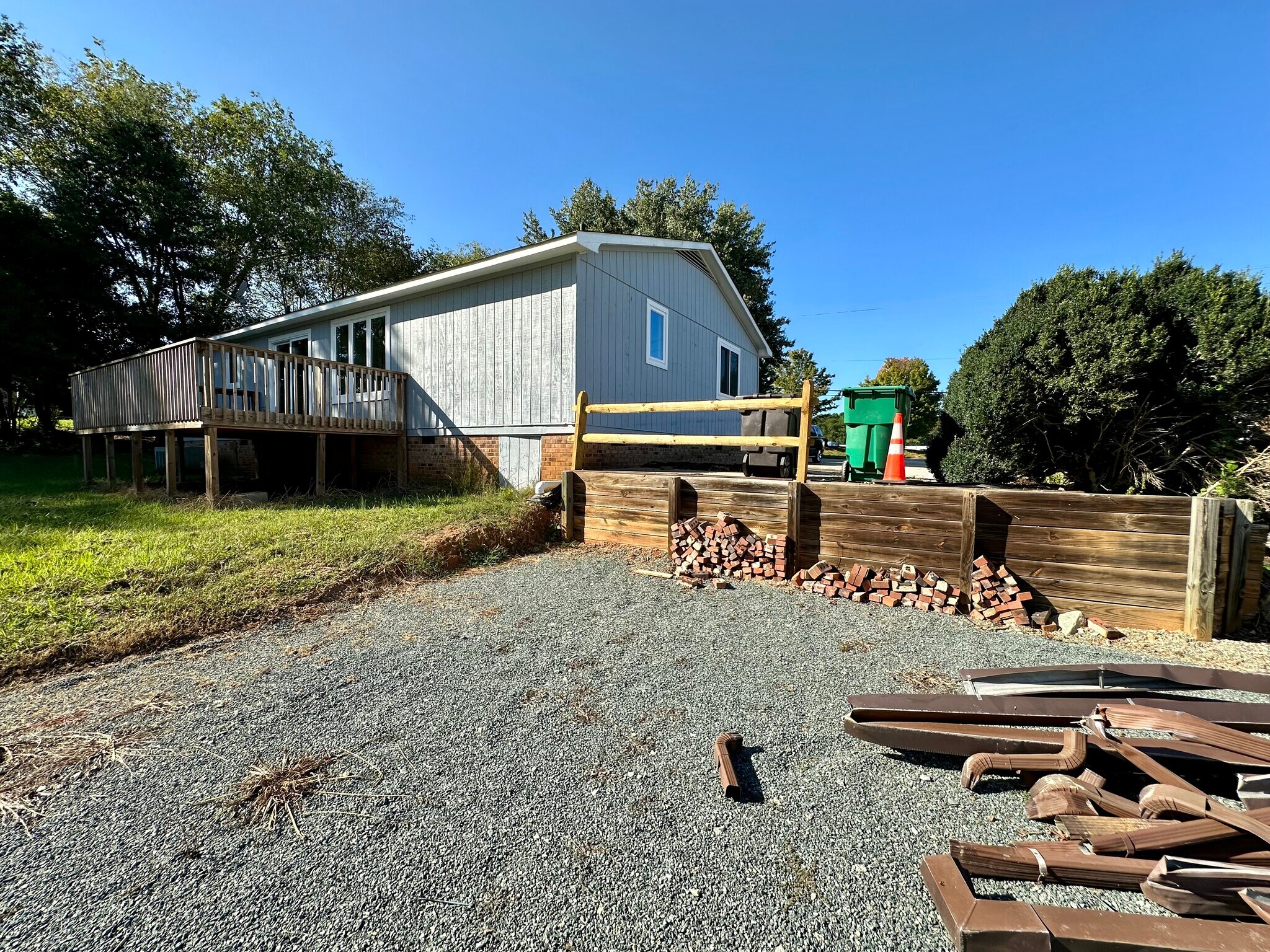 609 Gallimore Dairy Rd, High Point, NC 27265 Office for Lease