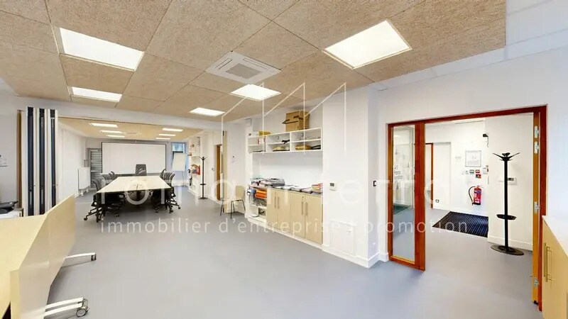 Office in Limoges for sale - Interior Photo - Image 2 of 17
