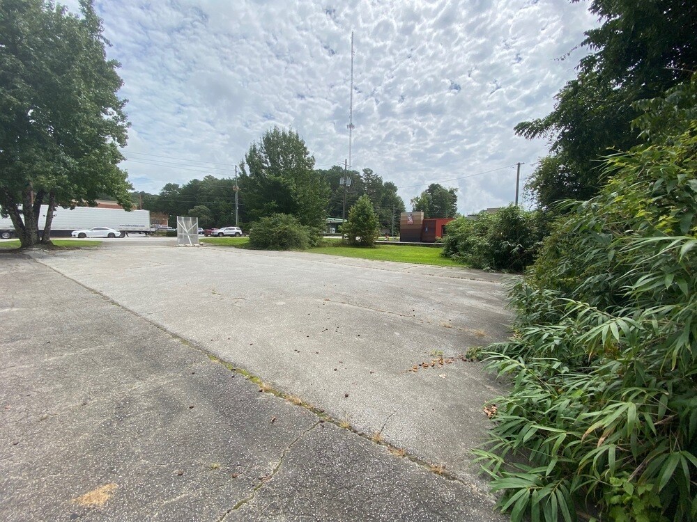 1201 Thompson Bridge Rd, Gainesville, GA for sale Building Photo- Image 1 of 1