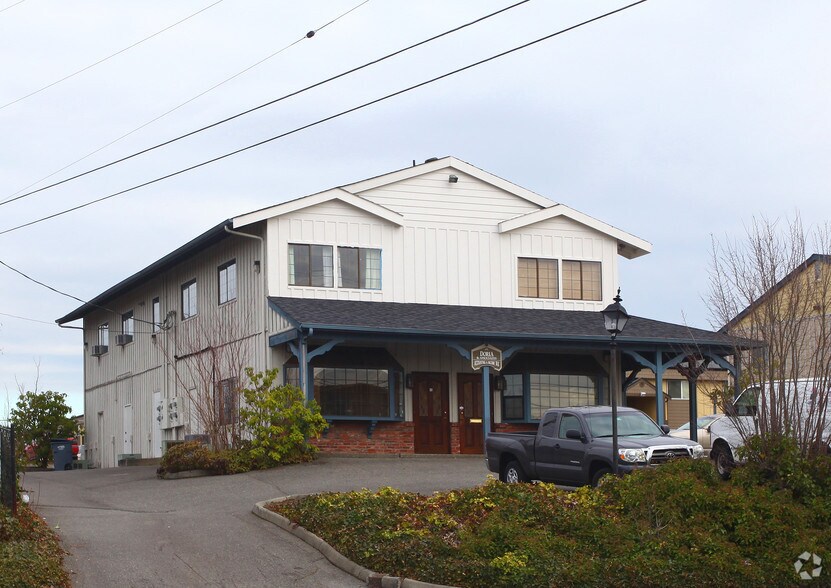 7025 27th St W, Tacoma, WA for sale - Primary Photo - Image 1 of 1