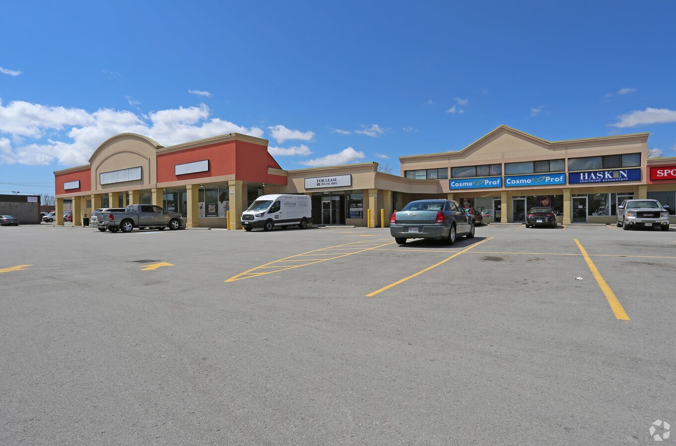 34653533 Portage Rd, Niagara Falls, ON L2J 2K5