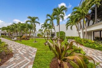 2005 W Cypress Creek Rd, Fort Lauderdale, FL for lease Interior Photo- Image 1 of 3