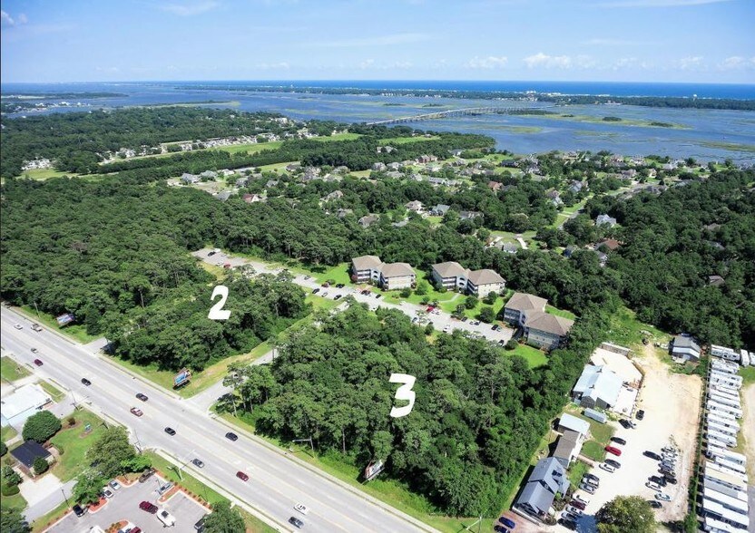 1120 Cedar Point Blvd, Cedar Point, NC 28584