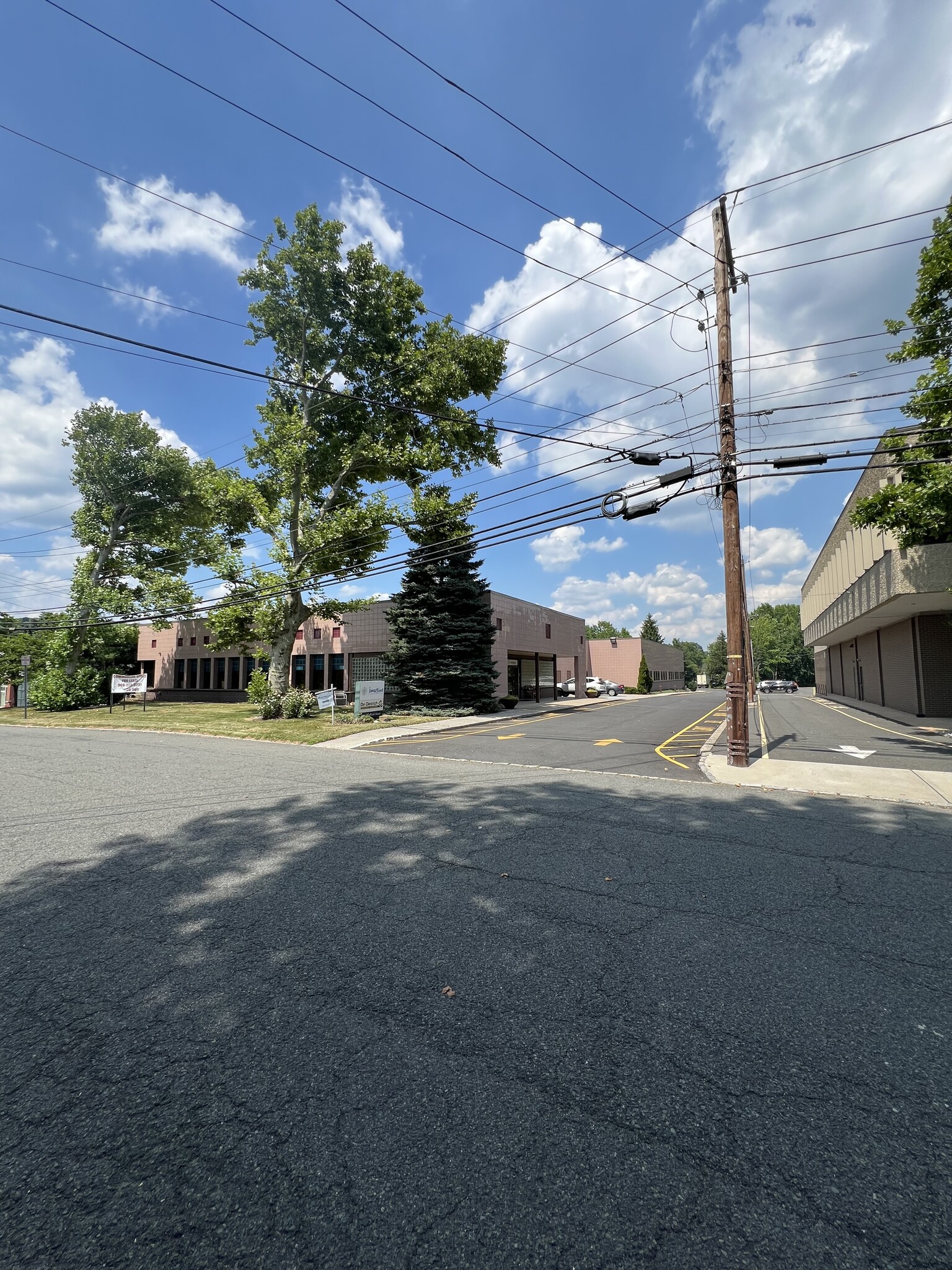 244 Sheffield St, Mountainside, NJ for lease Building Photo- Image 1 of 5