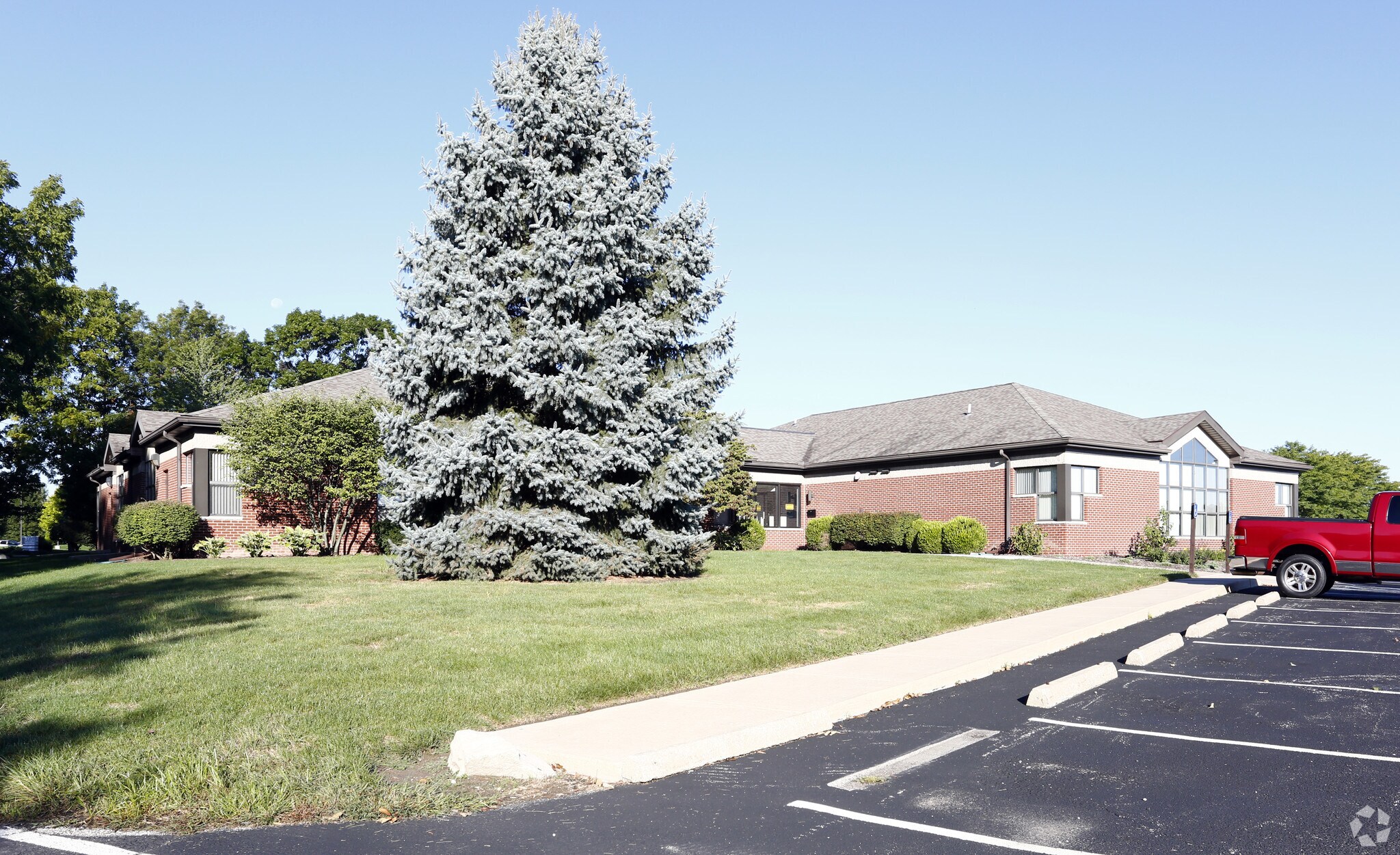 3410 Briarfield Blvd, Maumee, OH for sale Primary Photo- Image 1 of 1