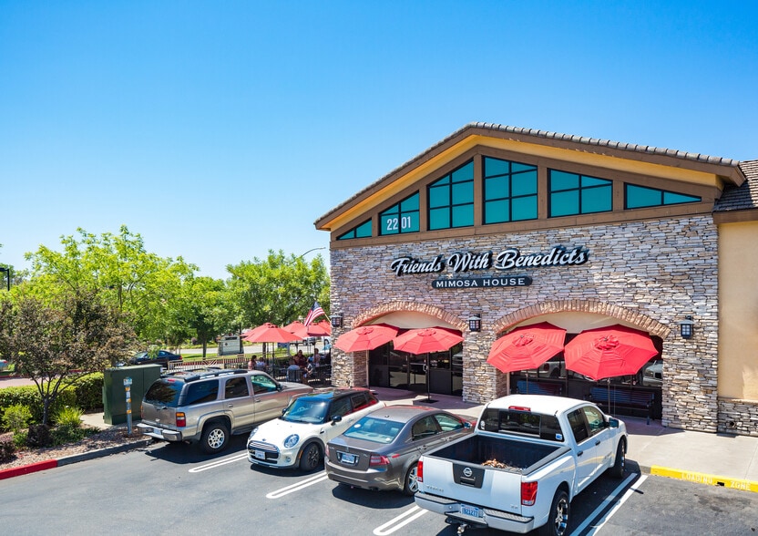 2201-2219 Francisco Dr, El Dorado Hills, CA for lease - Building Photo - Image 2 of 3