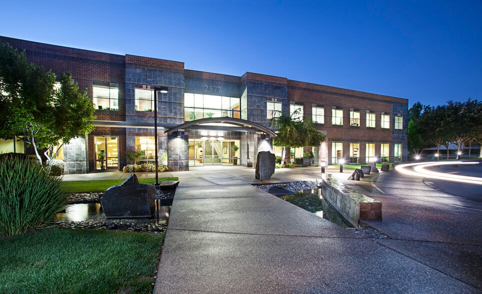 2377 Gold Meadow Way, Gold River, CA for lease - Building Photo - Image 1 of 35