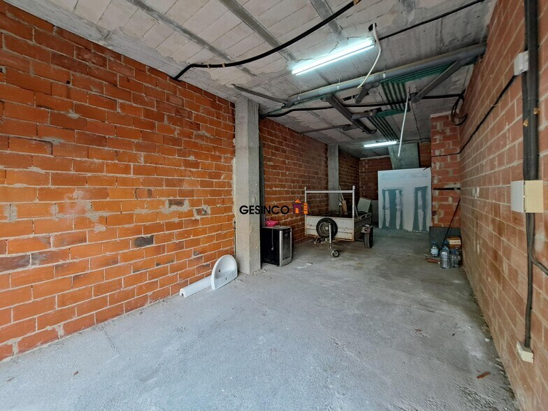 Retail in Manuel, Valencia for lease - Building Photo - Image 2 of 4