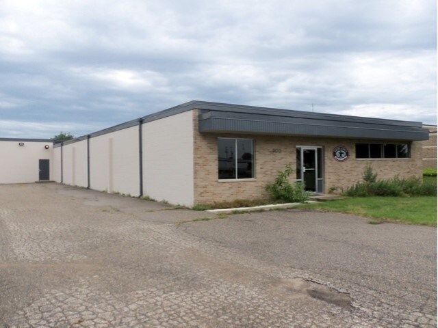 900 40th St SE, Grand Rapids, MI for sale Primary Photo- Image 1 of 1