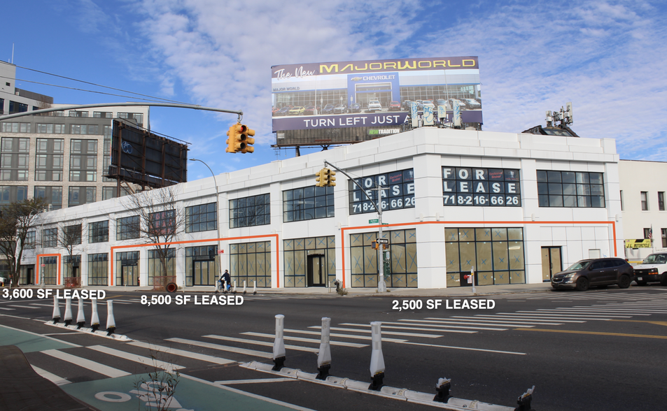 45-01 Northern Blvd, Long Island City, NY for lease - Building Photo - Image 2 of 13