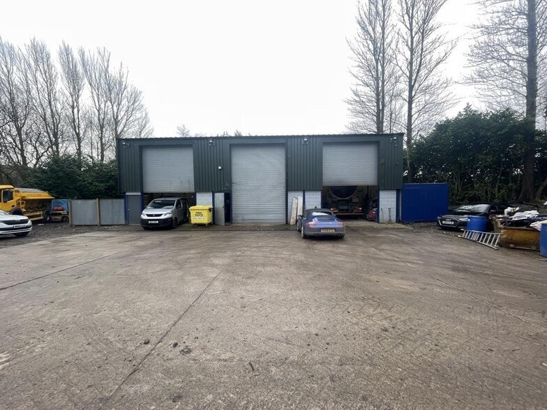 Upper Hulme Ml, Upper Hulme for sale - Building Photo - Image 2 of 8