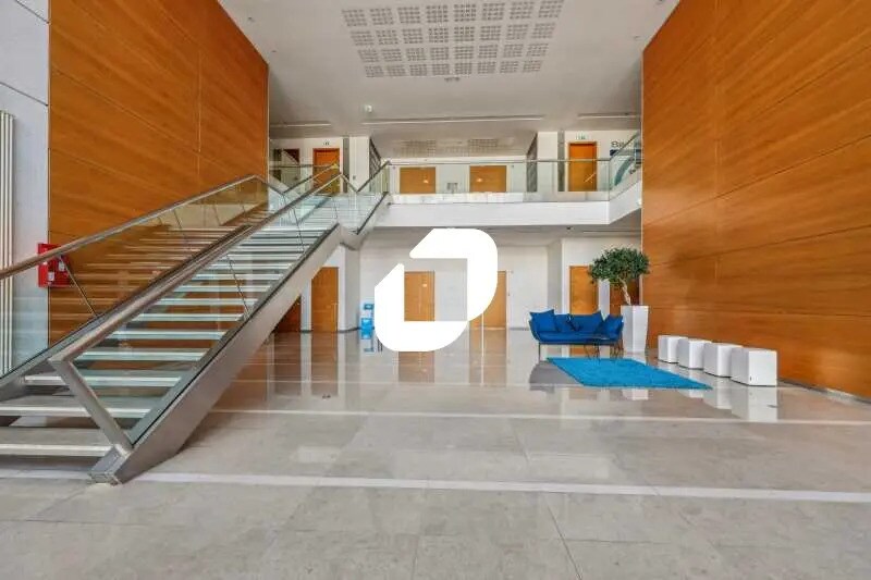 23-25 Rue De Villeneuve, Rungis for lease - Lobby - Image 3 of 7