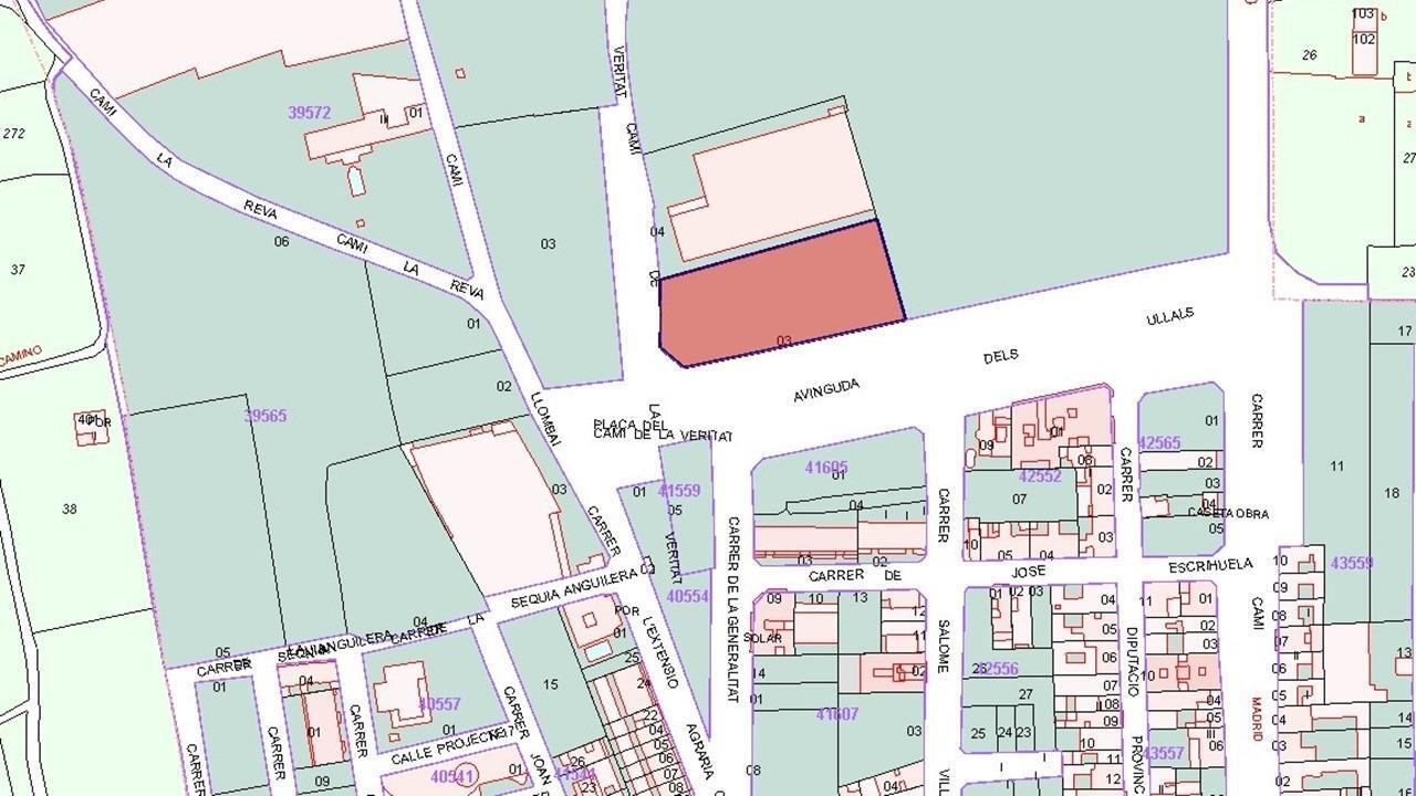 Land in València for sale Building Photo- Image 1 of 8