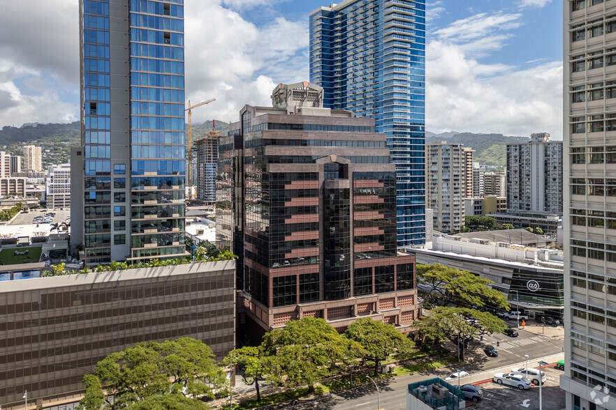 1440 Kapiolani Blvd, Honolulu, HI for lease - Building Photo - Image 2 of 7