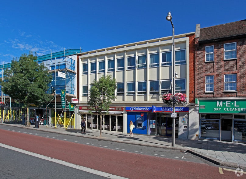 30-34 Heath Rd, Twickenham for lease - Building Photo - Image 1 of 4