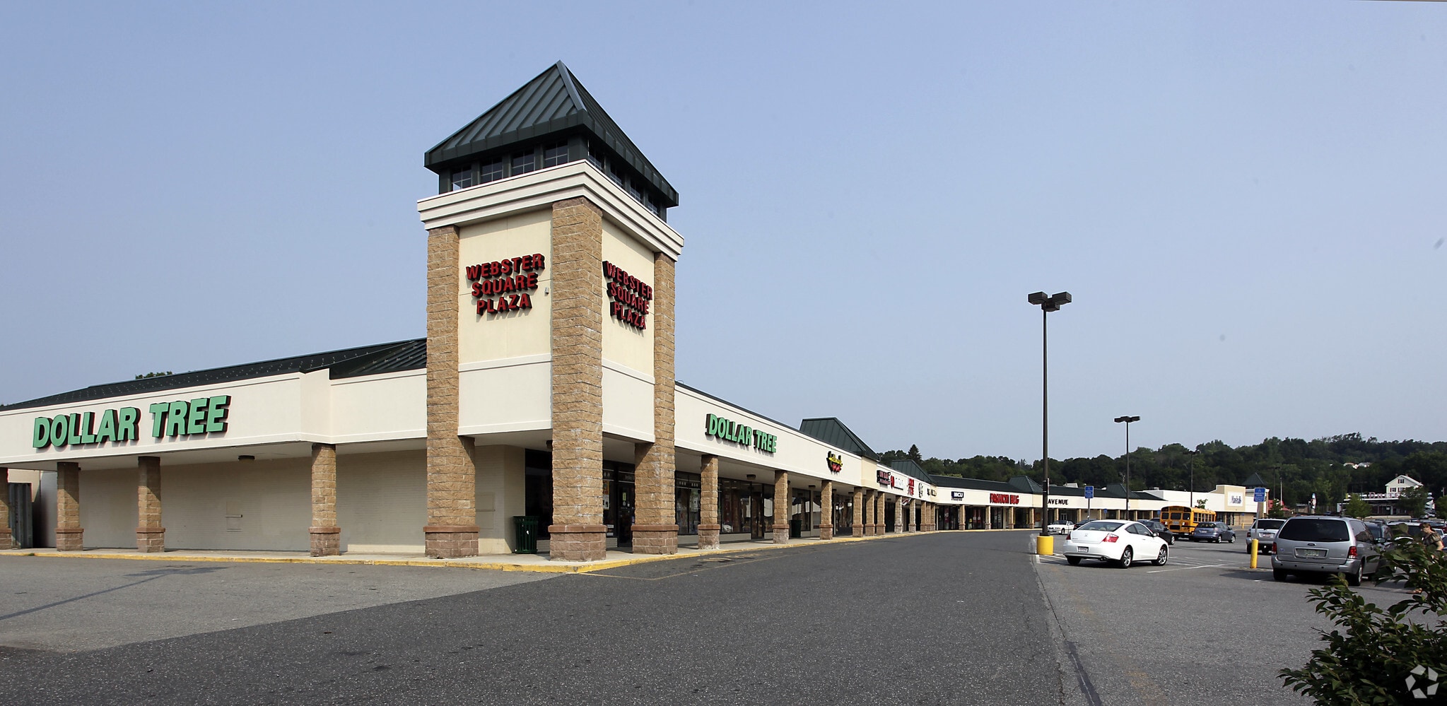 68 Stafford St, Worcester, MA 01603 ster Square Plaza