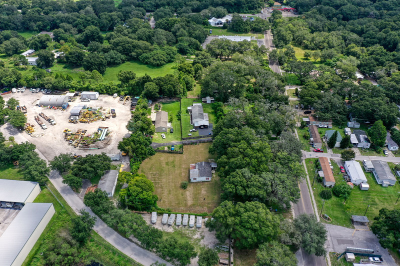 10334-10336 Main St, Thonotosassa, FL for sale - Primary Photo - Image 1 of 19