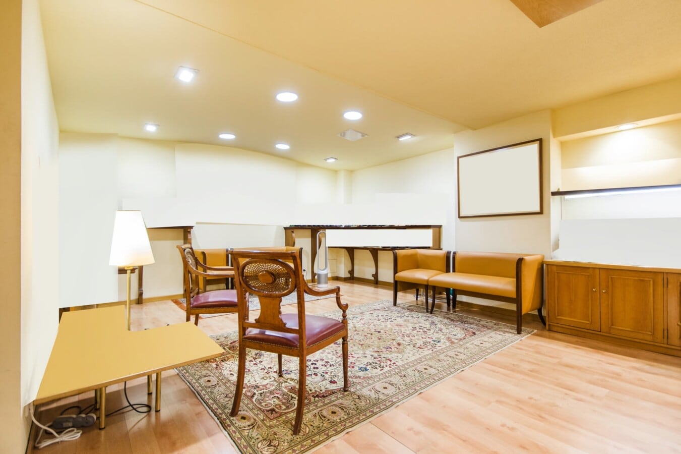 Madrid, MAD 28001 - Unit 01 -  - Interior Photo - Image 1 of 17