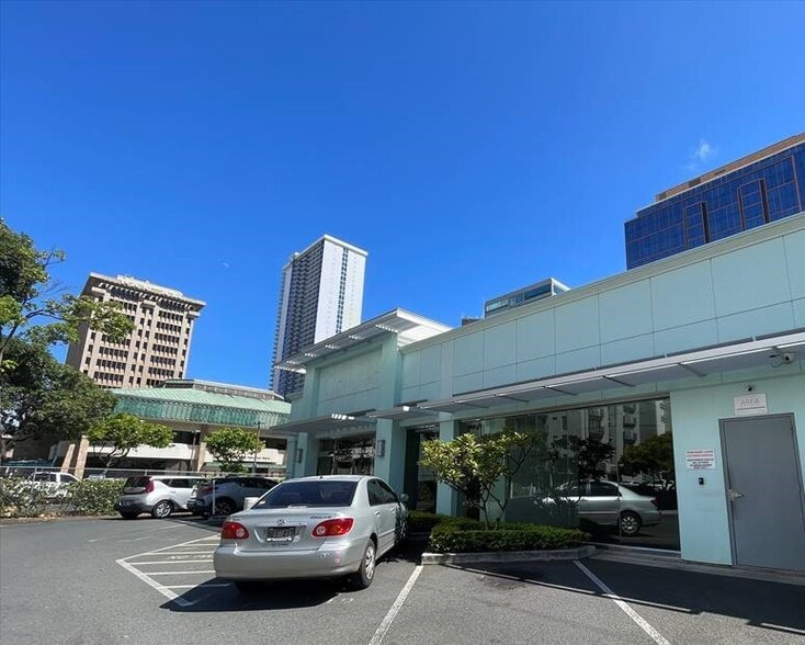 1534-1538 Kapiolani Blvd, Honolulu, HI for lease - Building Photo - Image 3 of 9