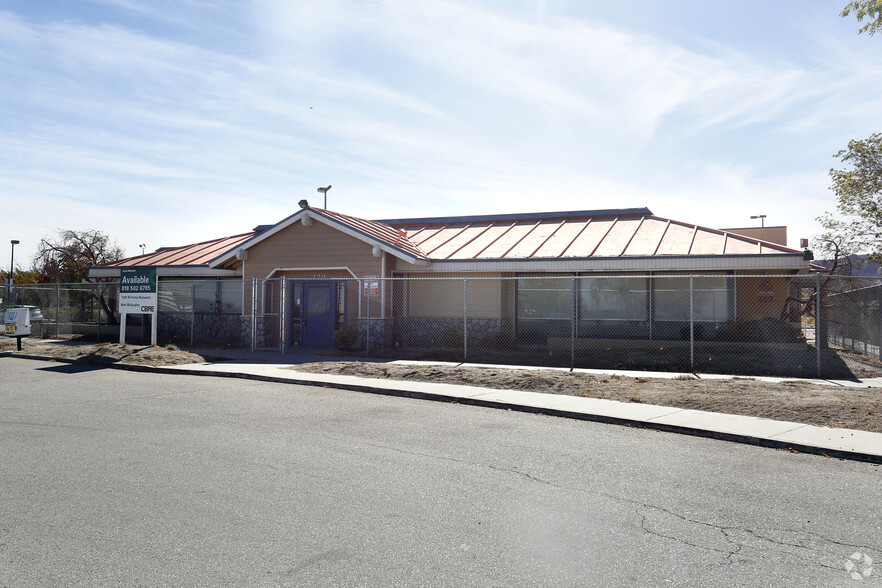 120 W Palmdale Blvd, Palmdale, CA for sale - Building Photo - Image 1 of 1