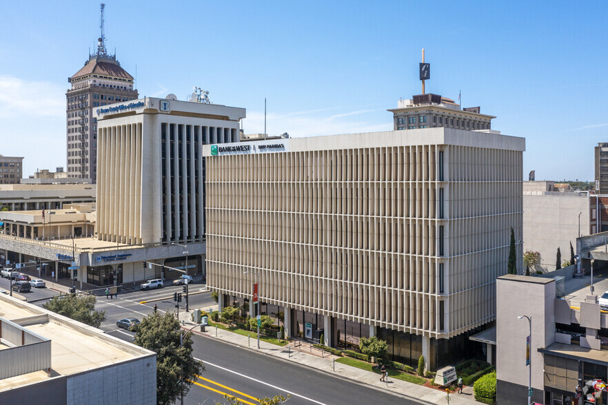 1221 Van Ness Ave, Fresno, CA for lease - Building Photo - Image 2 of 10