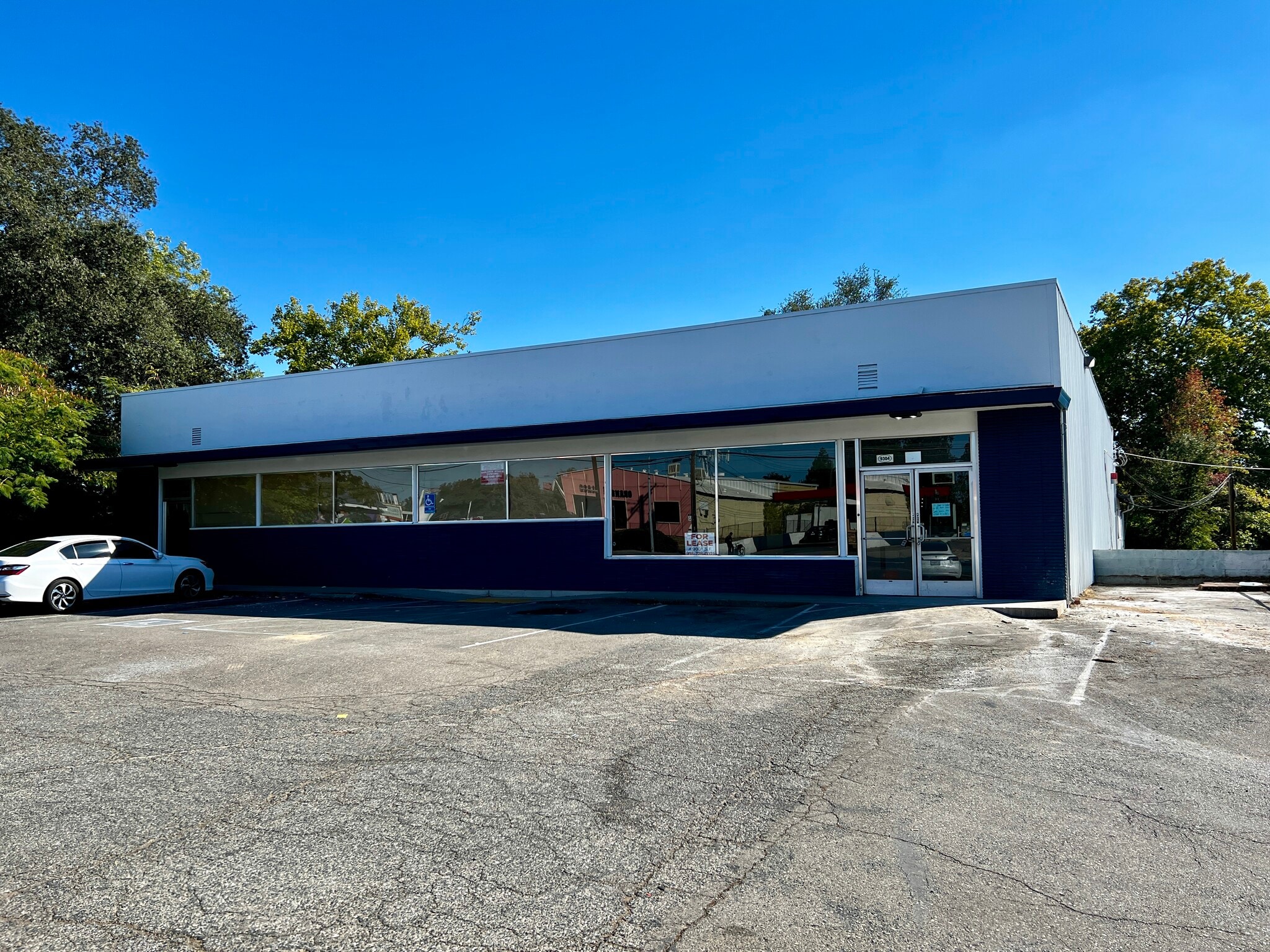 9304 Greenback Ln, Orangevale, CA for lease Building Photo- Image 1 of 19